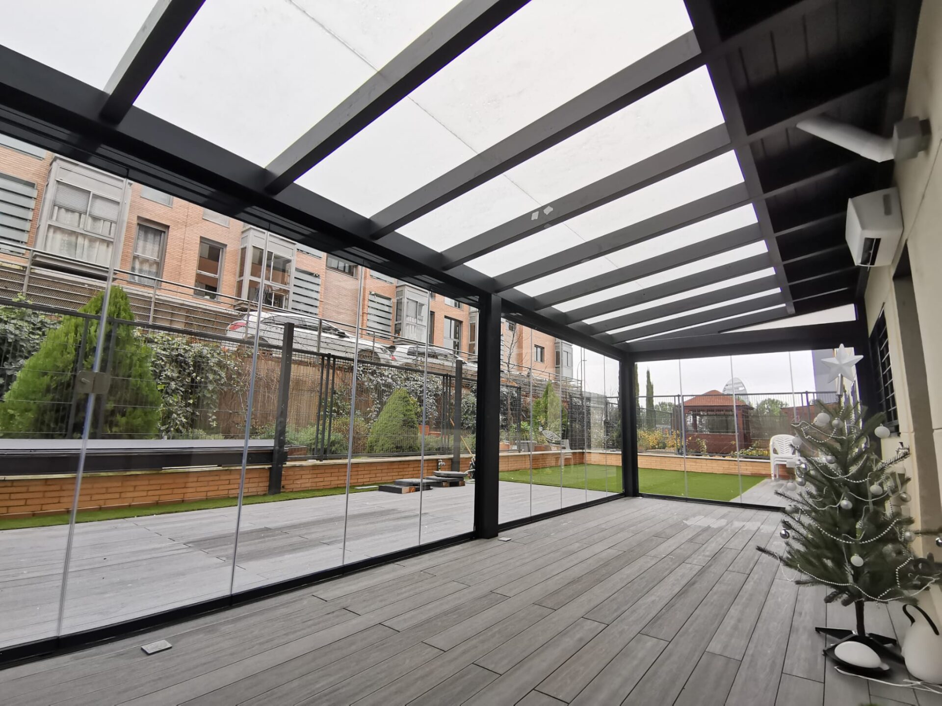 Pérgola acristalada Pérgola acristalada