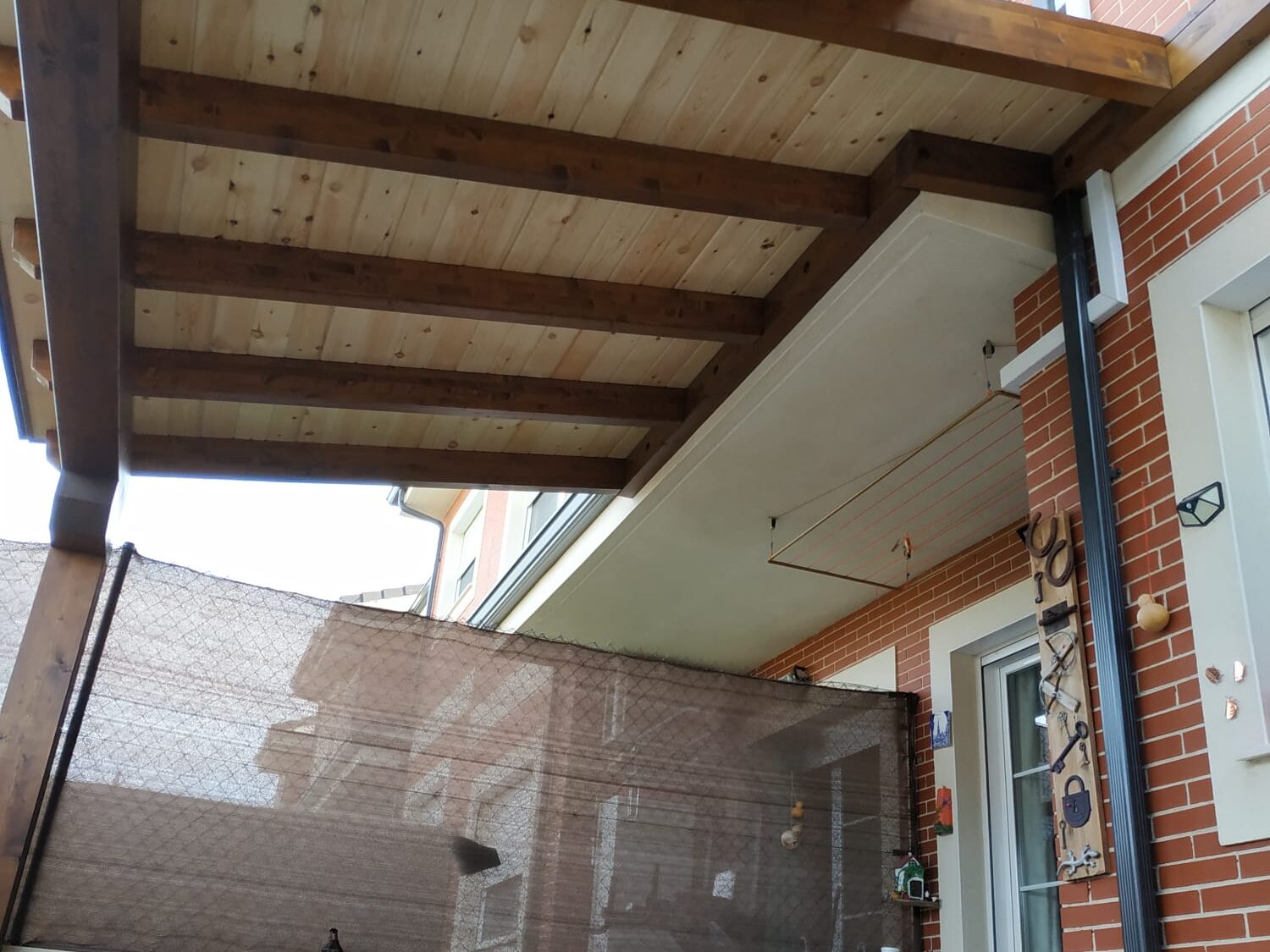 Sombra en el jardín.