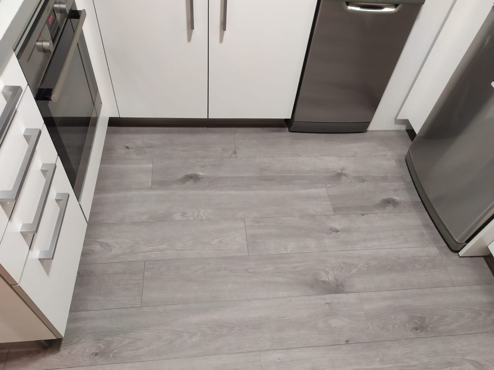 Suelo cocina de tarima