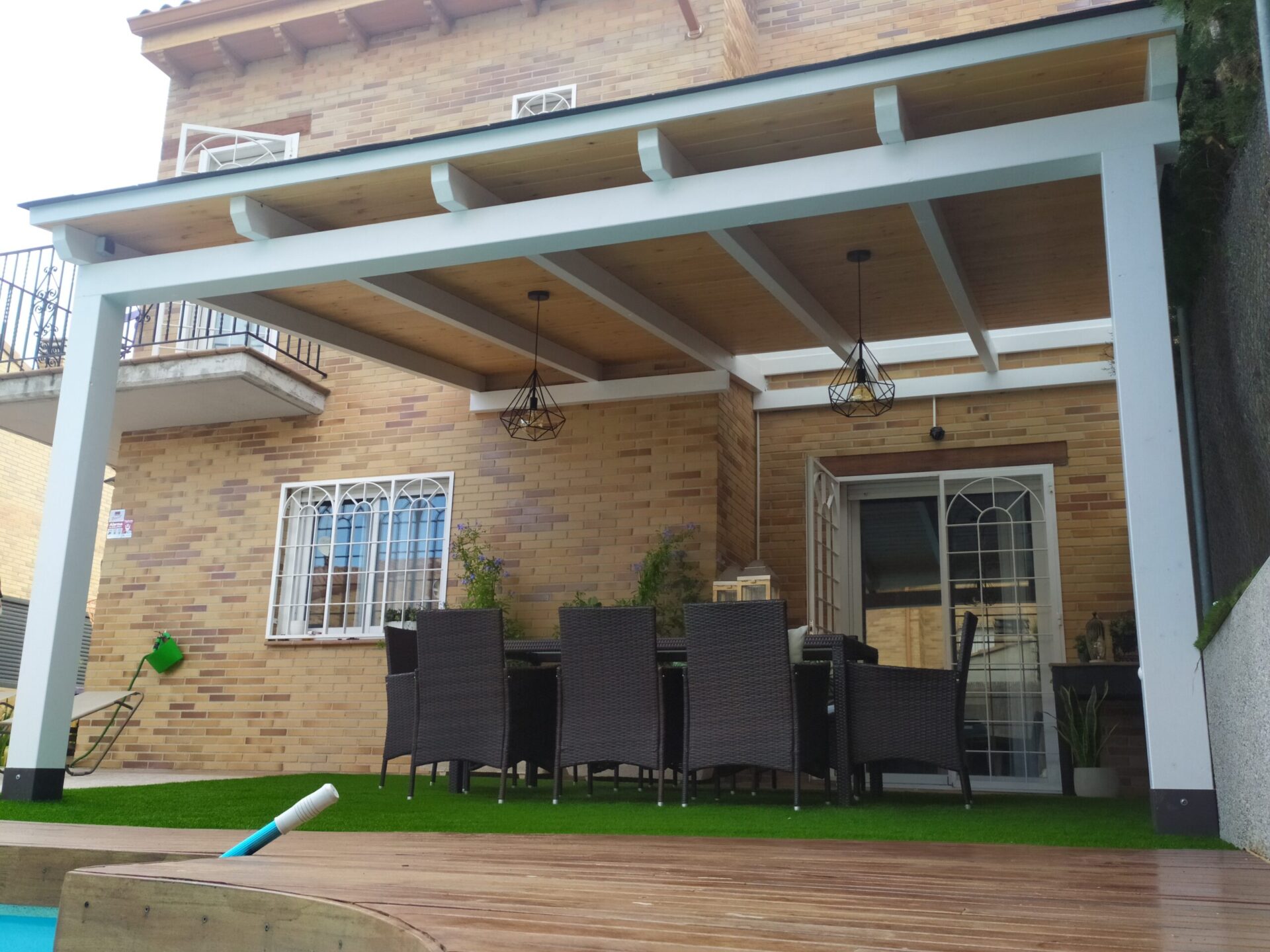 Zona de sombra en el jardín.