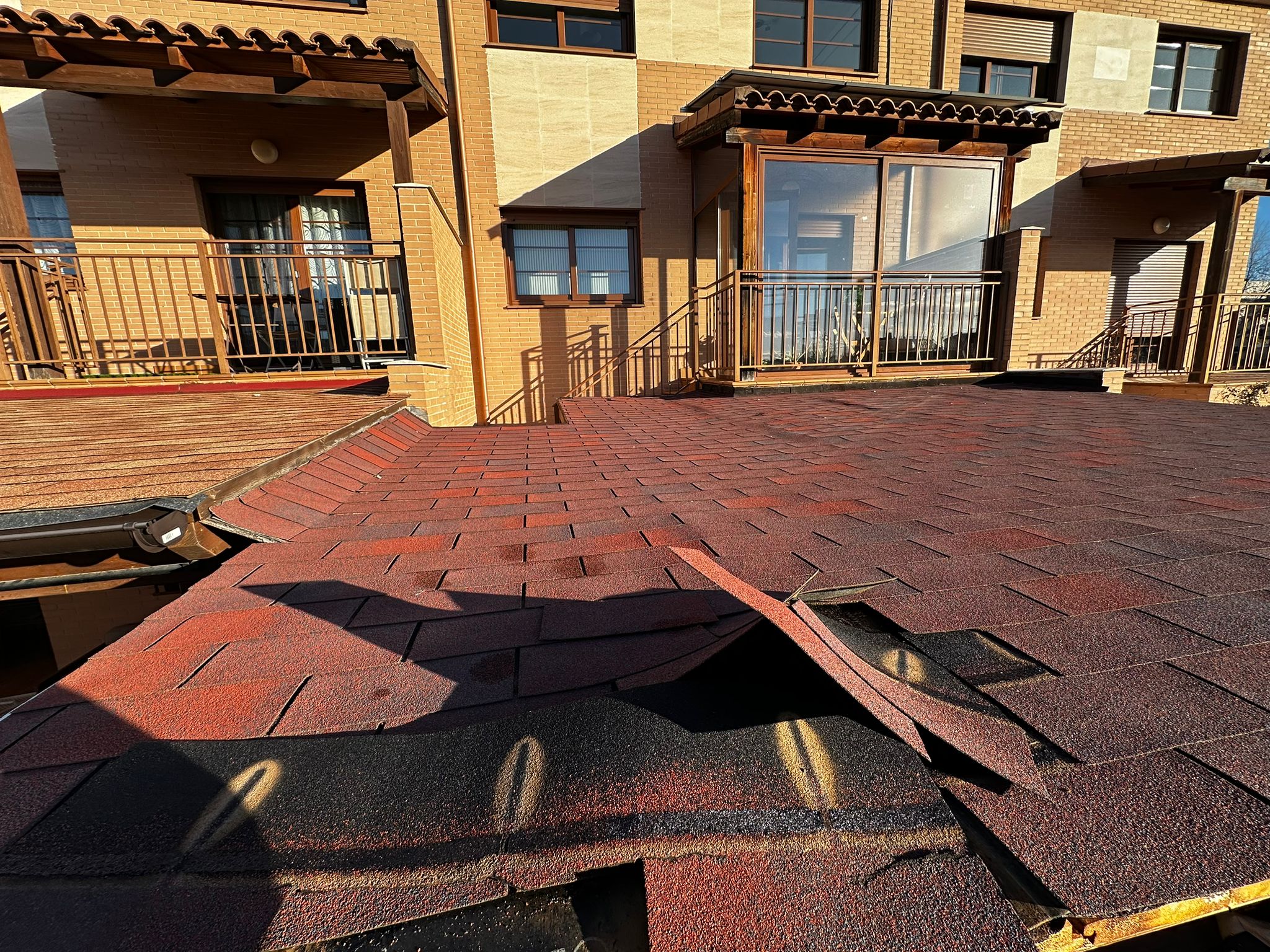 Restaurando porche con goteras